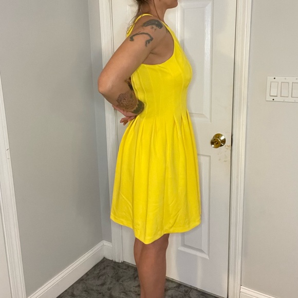Calvin Klein Yellow Pleated Skater Dress with High Neckline - Picture 4 of 14